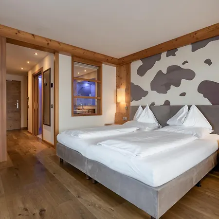 Hotel Emmy - Five Elements 4*