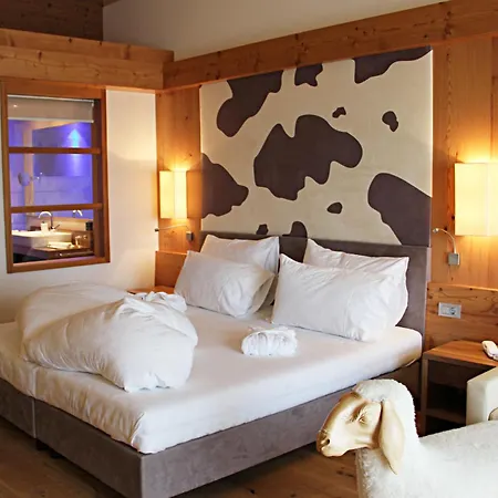 Hotel Emmy - Five Elements 4*